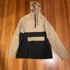 Zine gold and black Windbreaker. Size XL